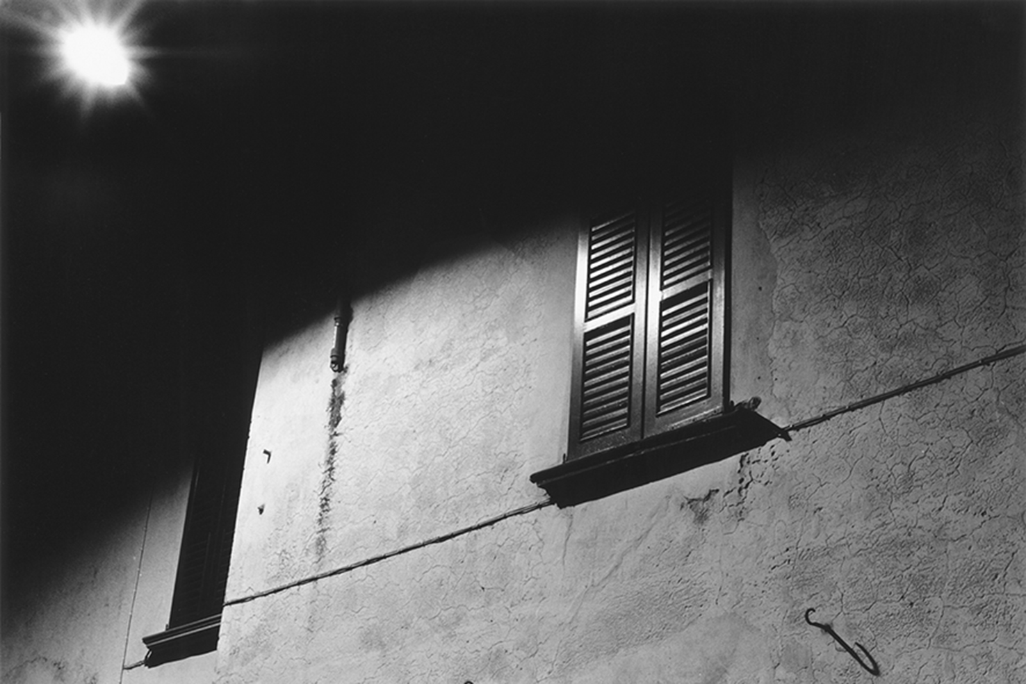 P. Novelli, 'La notte non basta, Study n. 2, 2011, foto b/n  aut./PHOS